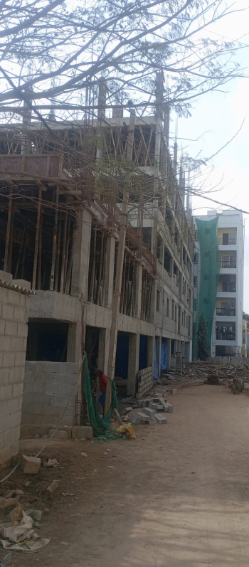 Under Construction Luxury Apartments 2 & 3BHK For Sale in Medahalli , old Madras Road